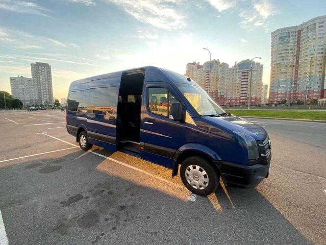 Volkswagen Crafter — пассажирские перевозки, Солигорск